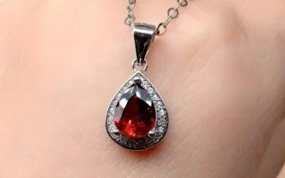 Garnet Lustre