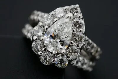 Oval Cut Diamond Ring