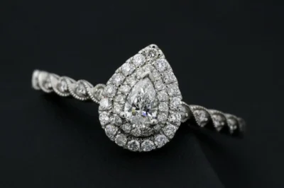 Modern Diamond Ring